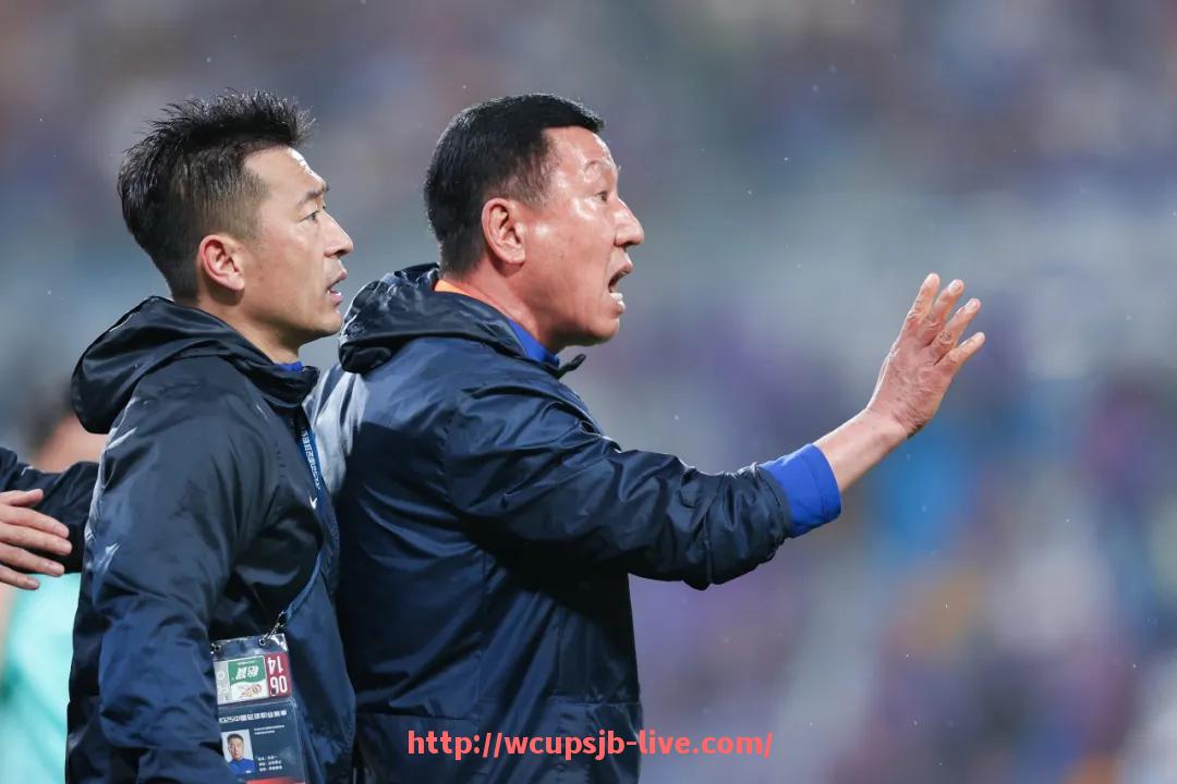 世俱杯直播-足球酒吧在赛事直播期间提供哪些活动和优惠?(足球酒吧的经营模式)