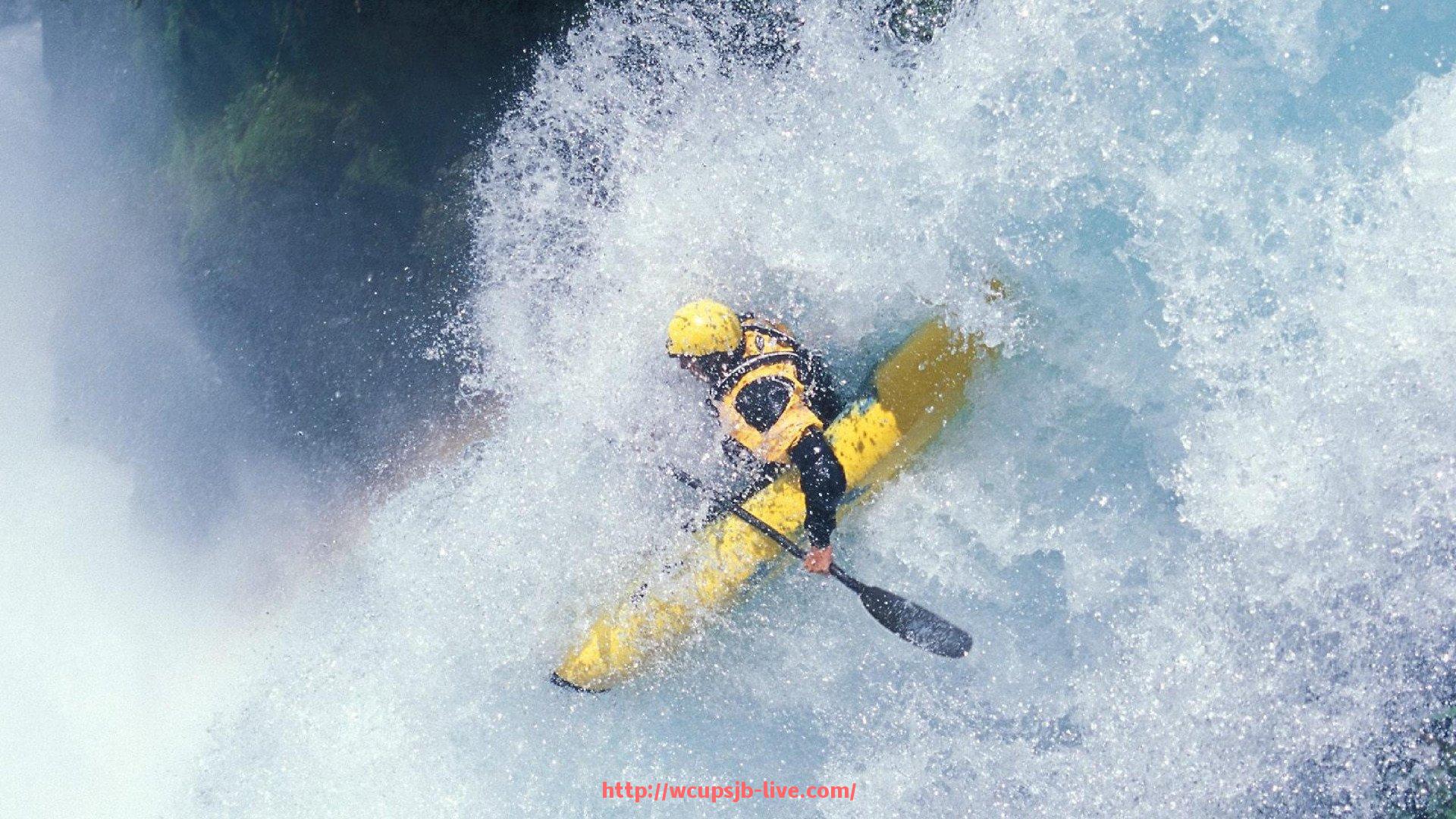 世俱杯直播-德甲联赛中尚存的球队及未来发展趋势探讨